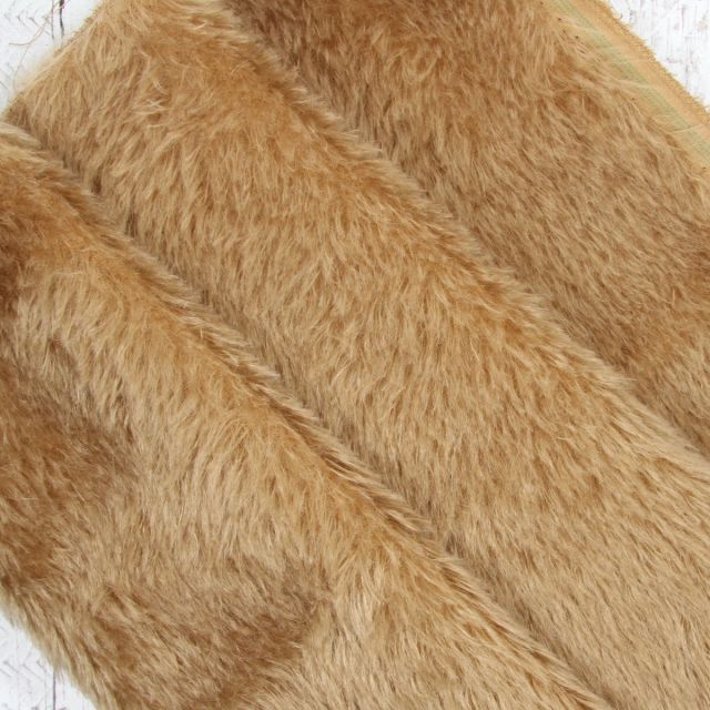22mm Natural Laid Mid Fawn Mohair