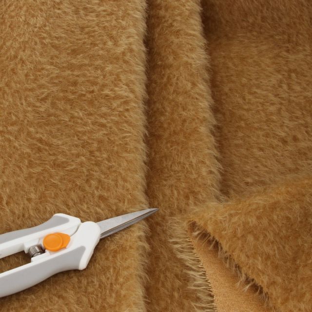 15mm Natural Laid Light Golden Brown Mohair