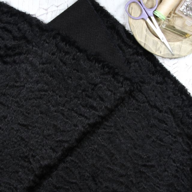 17mm Antique Finish Black Mohair