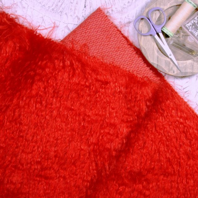 41mm Scarlet Curlylocks Mohair